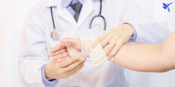 diagnosing-golf-wrist-pain-when-to-seek-professional-help Diagnosing Golf Wrist Pain: When to Seek Professional Help