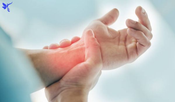 Understanding the Common Causes of Pickleball Wrist Pain